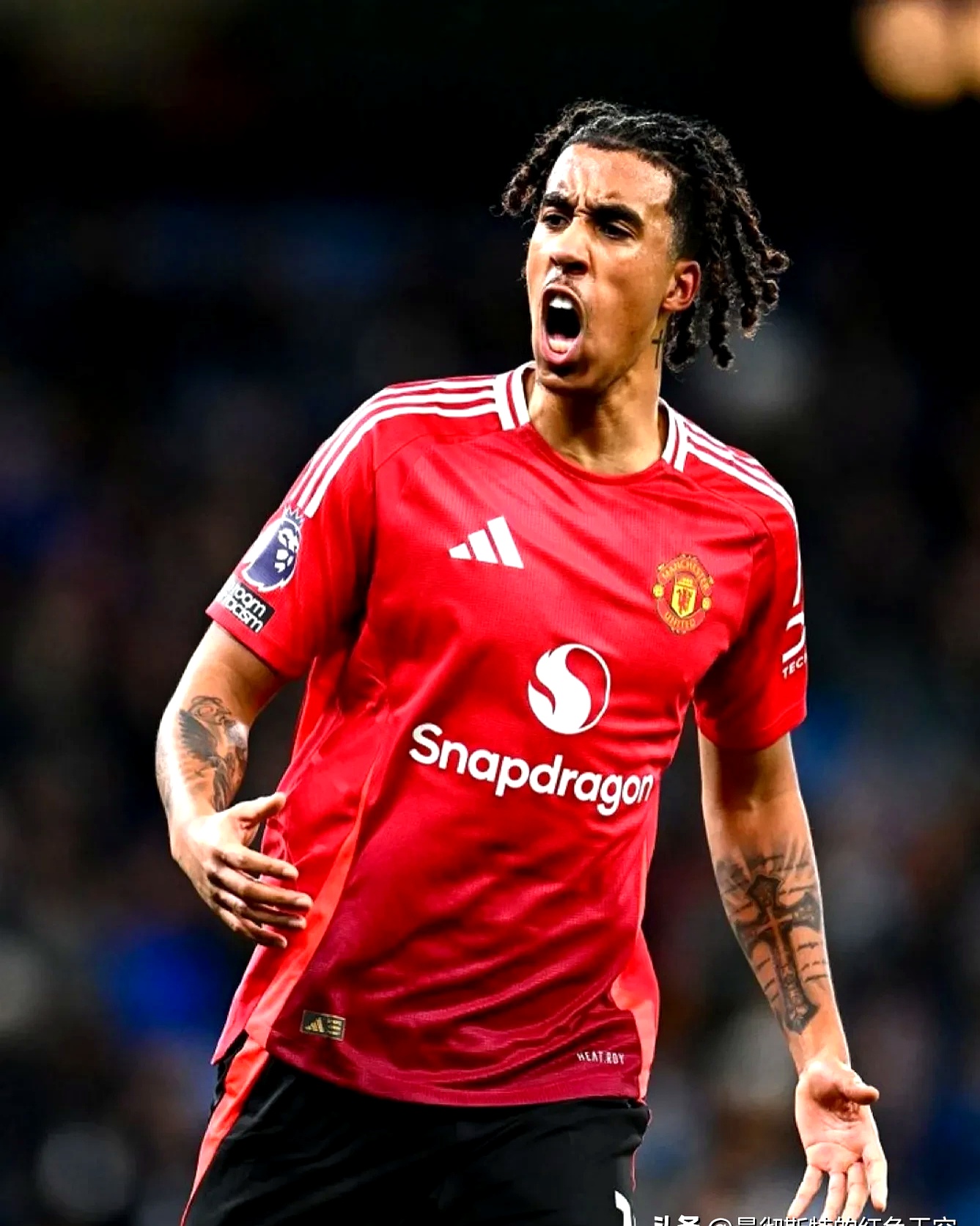 雷竞技入口 -利物浦迎欧联关键赛，转会期外线爆发，悬念犹存，团队化学反应显著(利物浦虎扑转会)