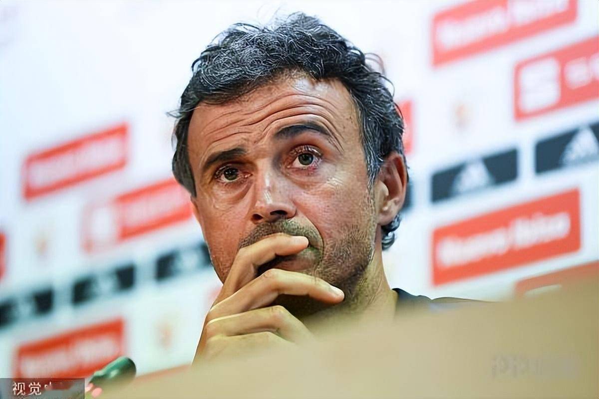 雷竞技入口 -关于欧联国际比赛日走向成谜;广厦男篮战术微调;更衣室稳定;医务组通报恢复的信息