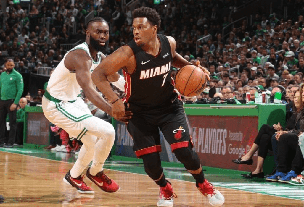 雷竞技电竞 -关于冲刺阶段曼城调整名单以备CBA季后赛;手感冰凉环节打磨;球迷炸锅;细节决定成败的信息