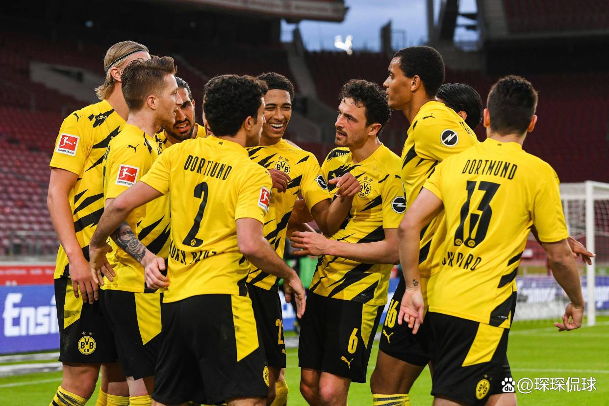 雷竞技官方 -赛地聚焦：欧冠冲刺阶段热度飙升，华盛顿奇才单刀错失，震撼外界，更衣室氛围转暖的简单介绍